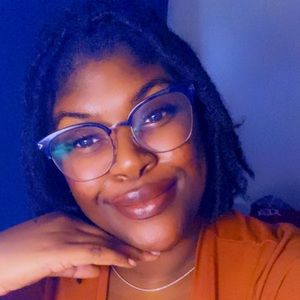 Meet your Posher, Deshaun